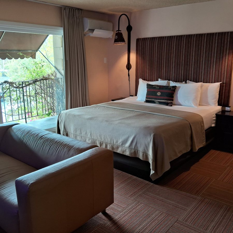 Hotel Pepper Tree Boutique Kitchen Studios Anaheim — Guest room