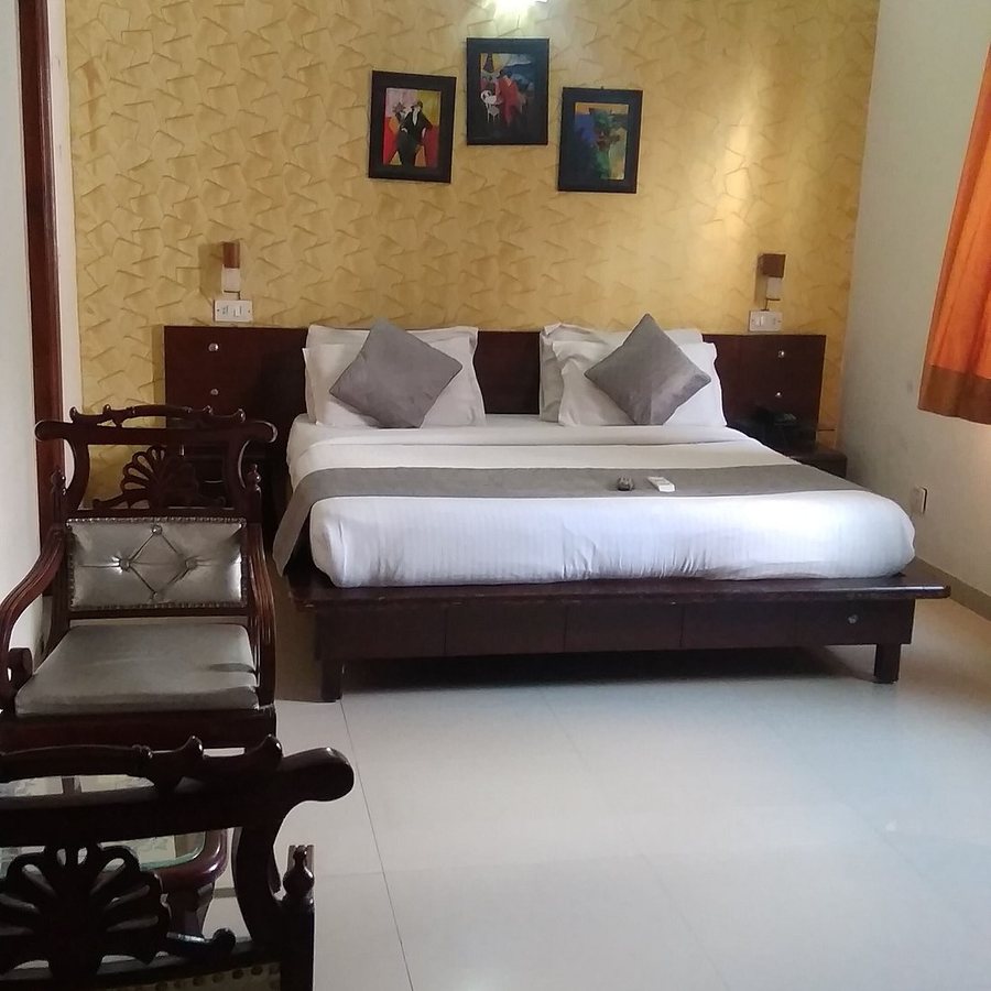 Hotel Persona International — Guest room
