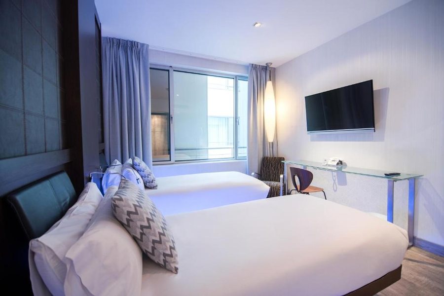Hotel Petit Palace President Castellana — Guest room