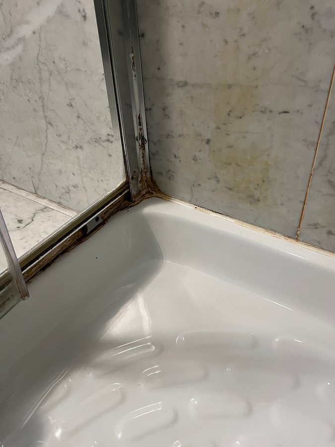 Hotel Porta Felice — Bathroom