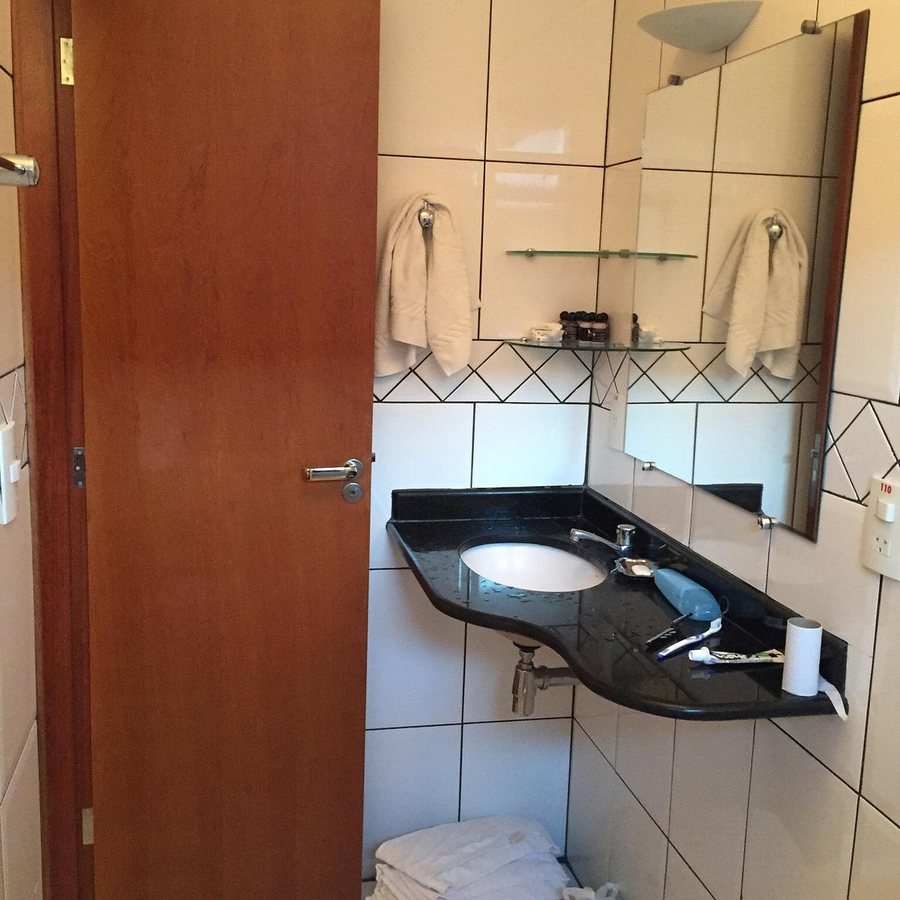 Hotel Pousada Parque Das Aguas — Bathroom