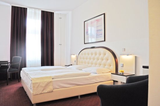 Hotel Prens Berlin — Guest room