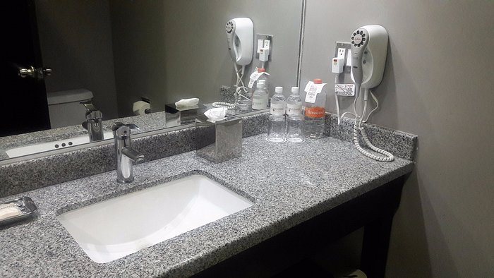 Hotel Pueblo Amigo Plaza Casino — Bathroom
