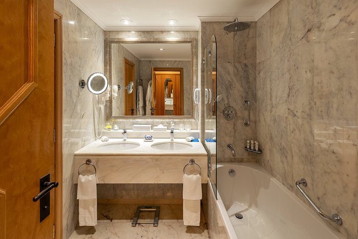 Hotel Quinta Do Lago — Bathroom