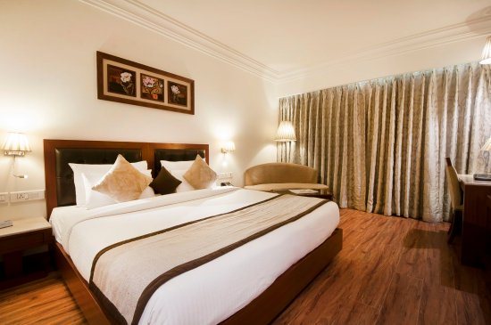 Hotel Regent Grand — Guest room