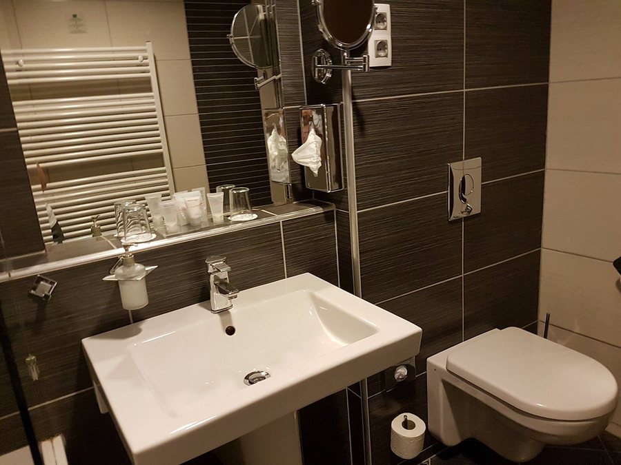 Hotel Regnum Residence — Bathroom