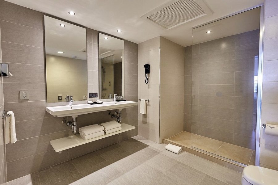 Hotel Riu Dunamar — Bathroom