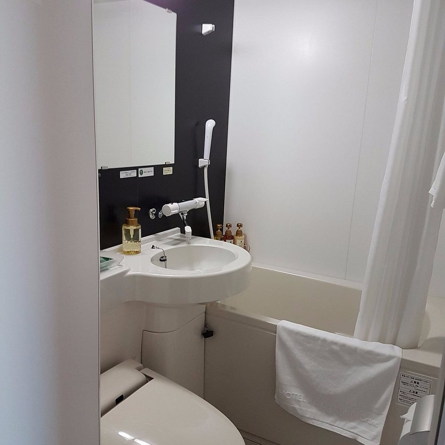 Hotel Route Inn Grand Tokyo Asakusabashi — Bathroom