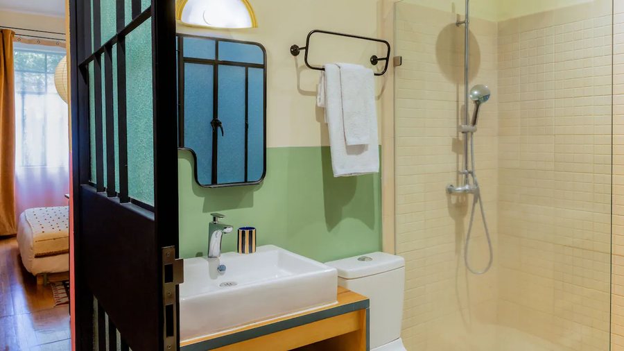Hotel San Fernando — Bathroom