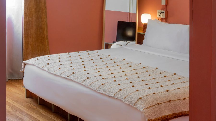 Hotel San Fernando — Guest room