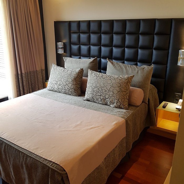 Hotel Sansi Pedralbes Barcelona Catalonia — Guest room