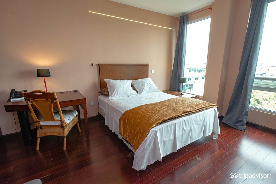 Hotel Sarah Nui — Guest room