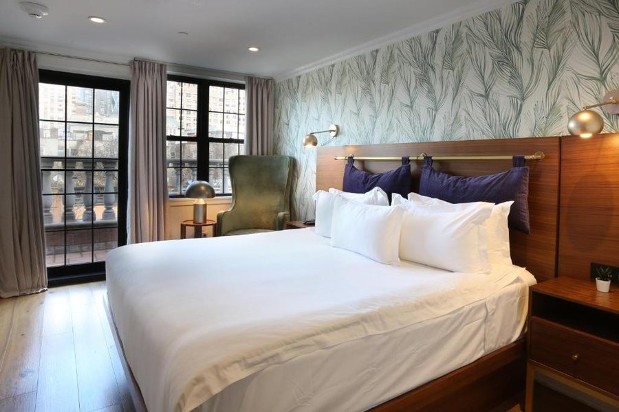 Hotel Scherman New York City New York — Guest room