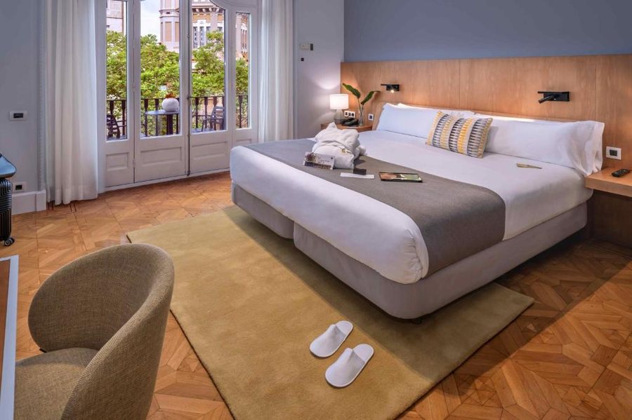 Hotel Serhs Rivoli Rambla Barcelona Catalonia — Guest room