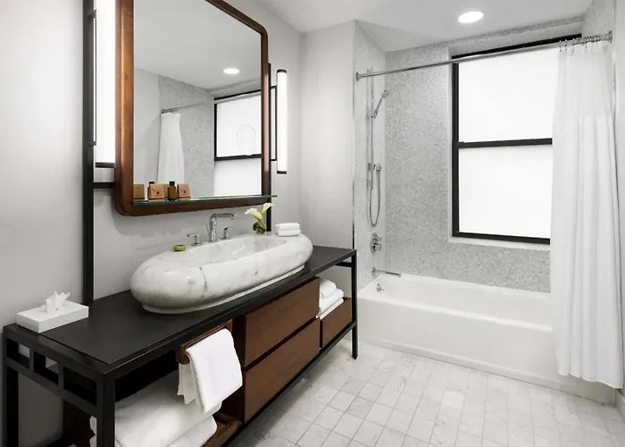 Hotel Seville NoMad The Unbound Collection by Hyatt New York City New York — Bathroom