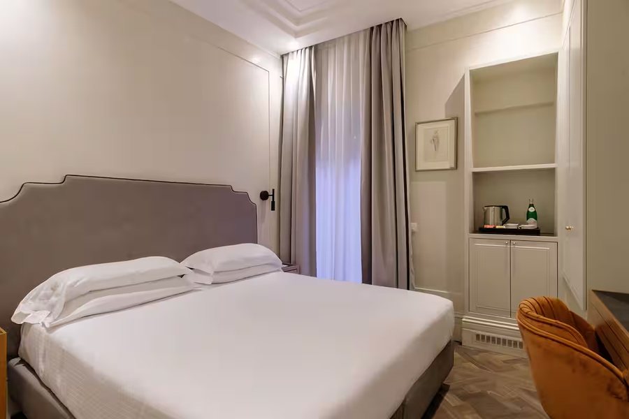 Hotel Smeraldo — Guest room