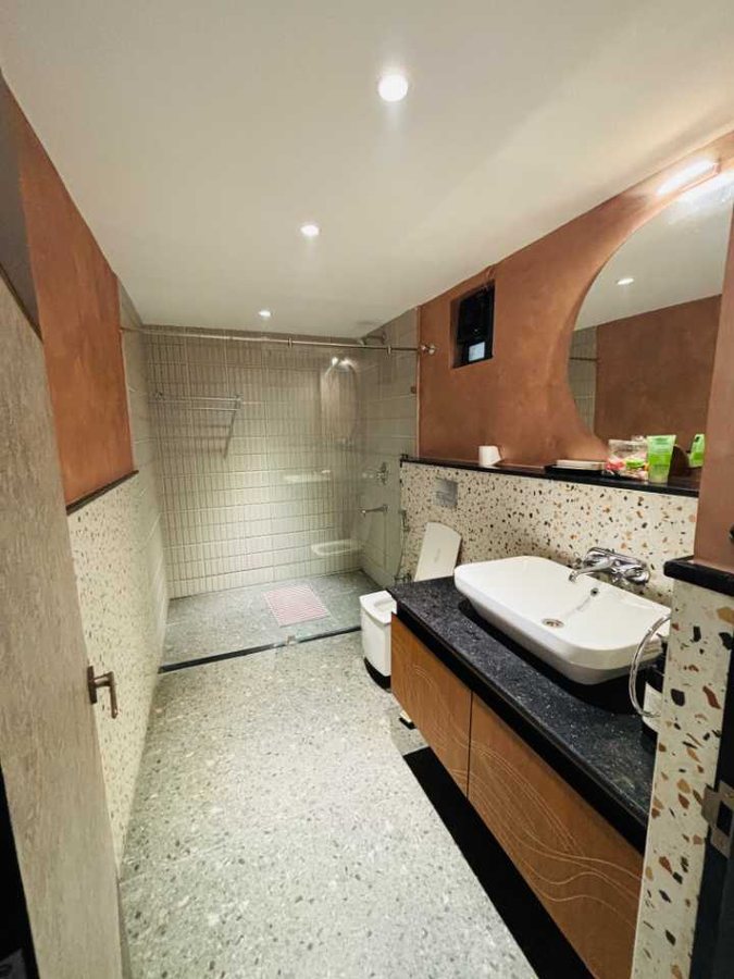 Hotel Sonar Bangla Kolaghat — Bathroom