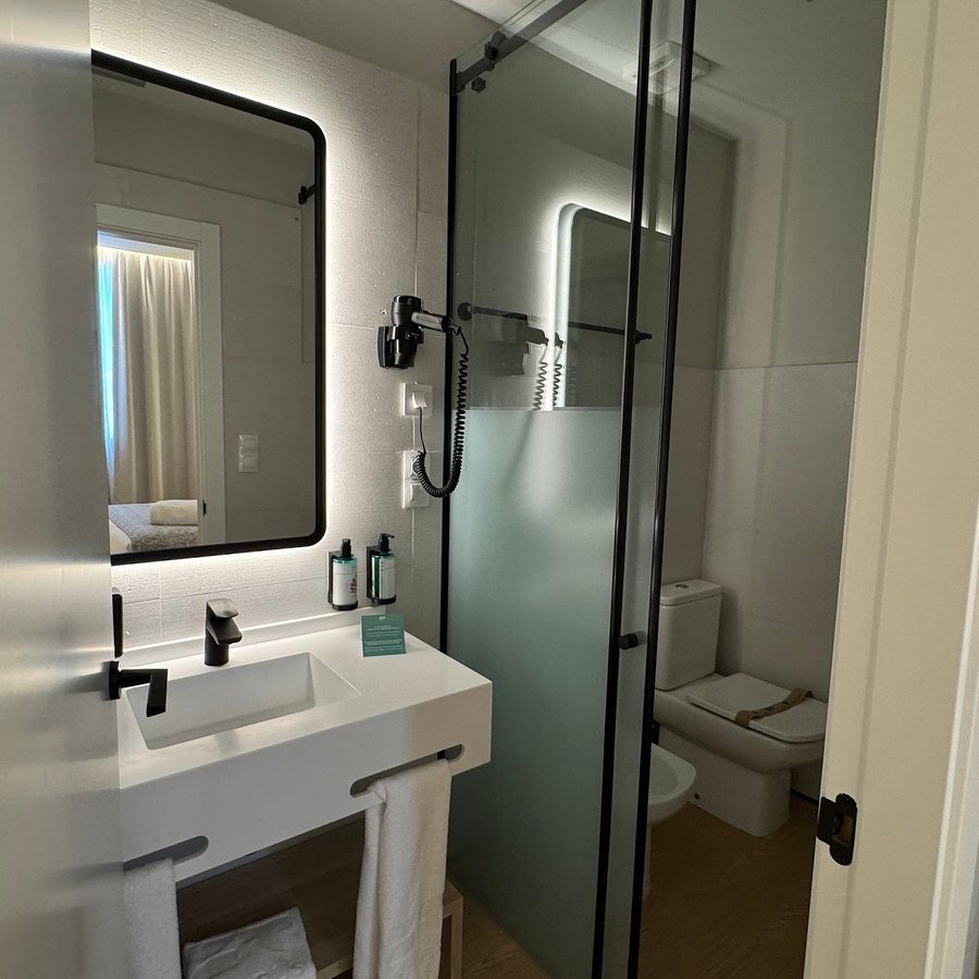 Hotel Spa Villa Olimpica Suites Barcelona Catalonia — Bathroom