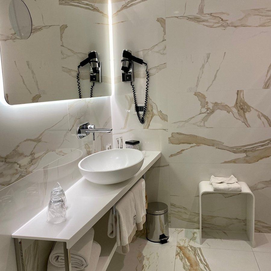 Hotel Spadai — Bathroom