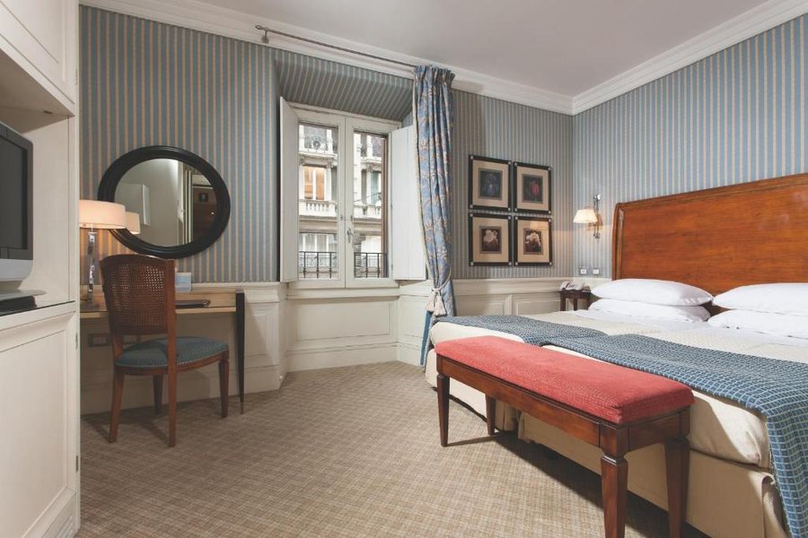 Hotel Stendhal — Guest room