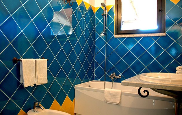 Hotel Su Lithu — Bathroom