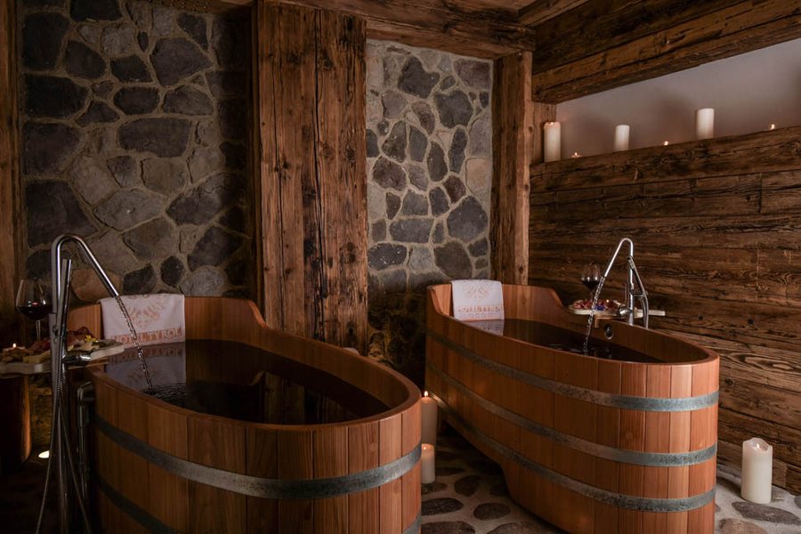 Hotel Sudtiroler Gasthaus Der Gassenwirt — Bathroom