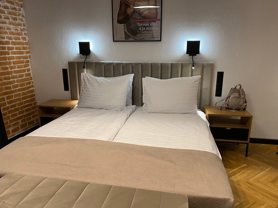 Hotel Teatr — Guest room