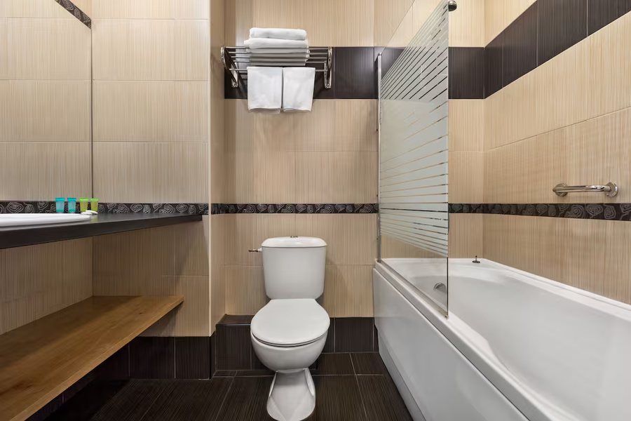 Hotel Terra — Bathroom