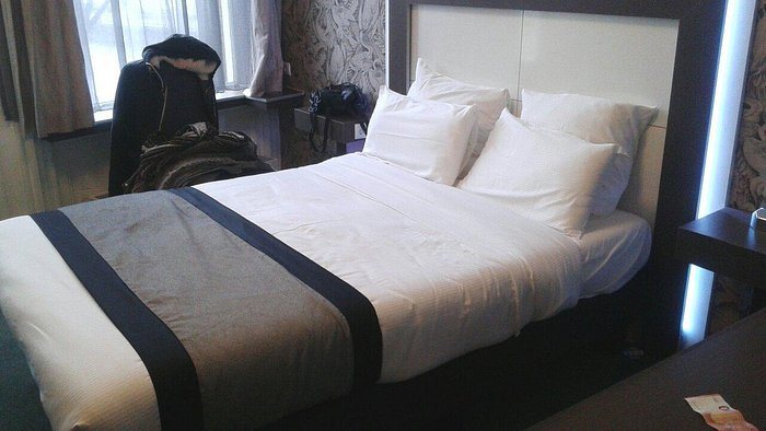 Hotel The Bird — Guest room