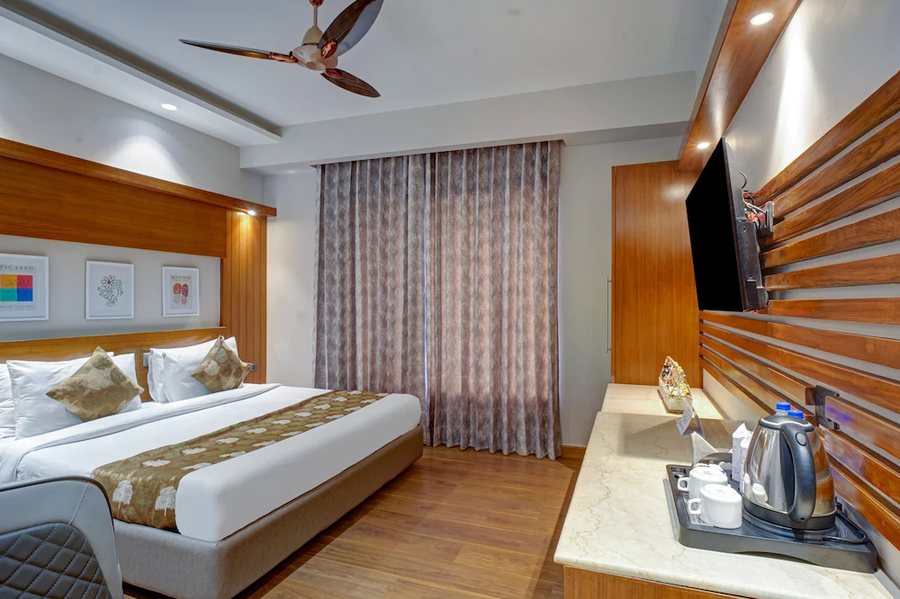 Hotel The Pearl Newly Renovated in City Centre — Guest room