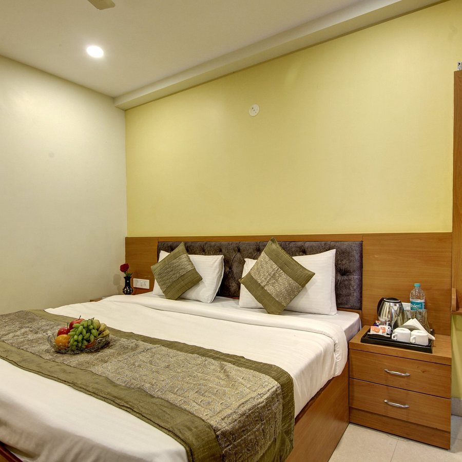 Hotel Tms Residency — Guest room