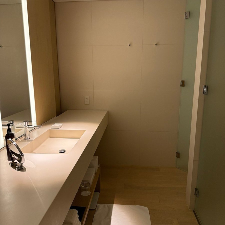 Hotel Toranomon Hills — Bathroom
