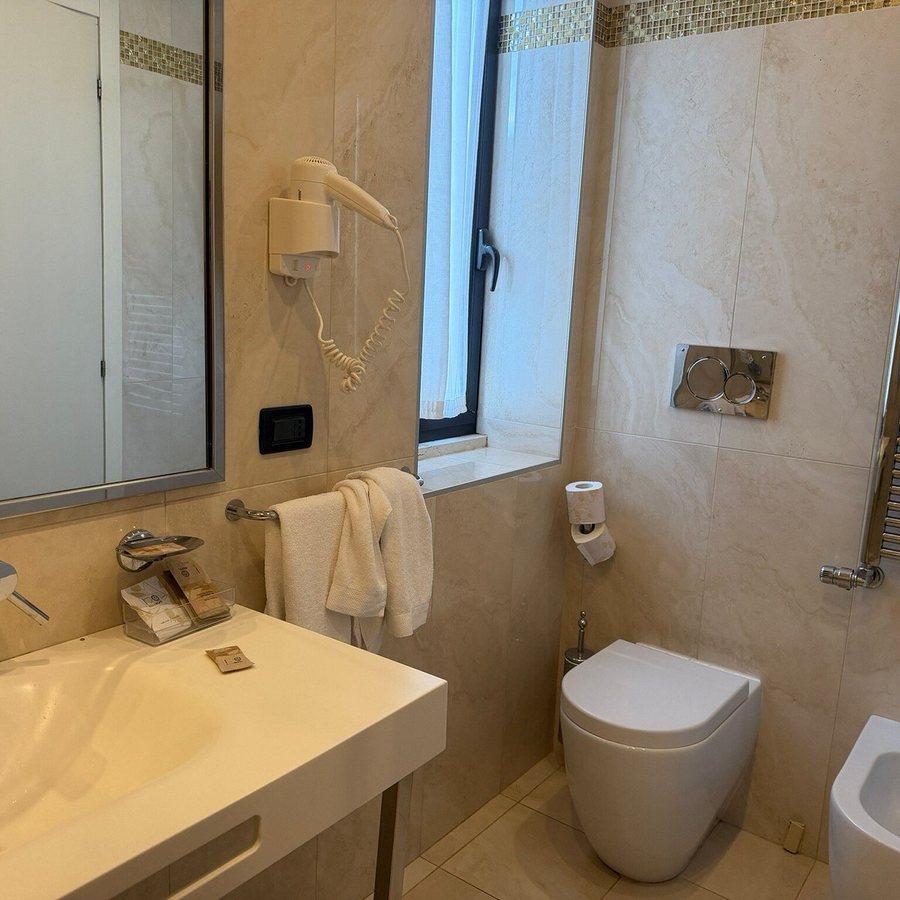 Hotel Tre Archi — Bathroom