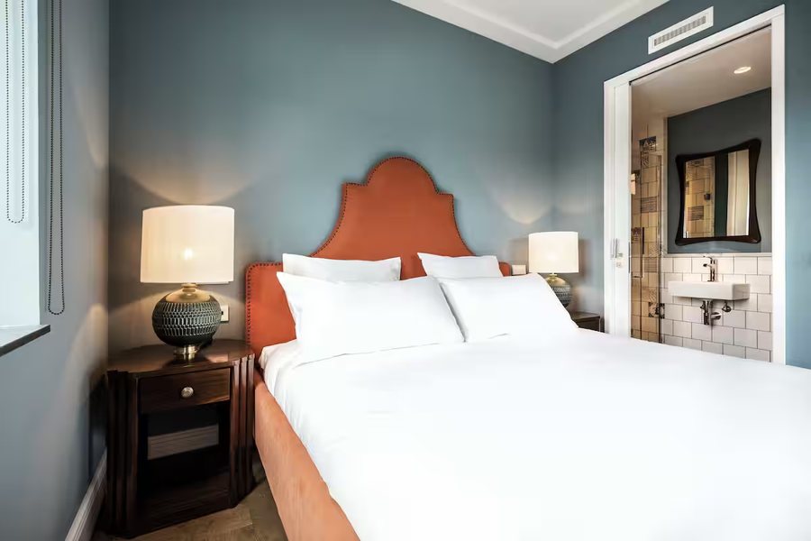 Hotel Twenty Eight — Guest room