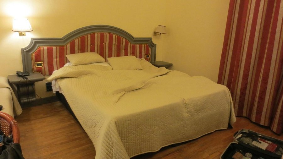 Hotel Unicorno — Guest room