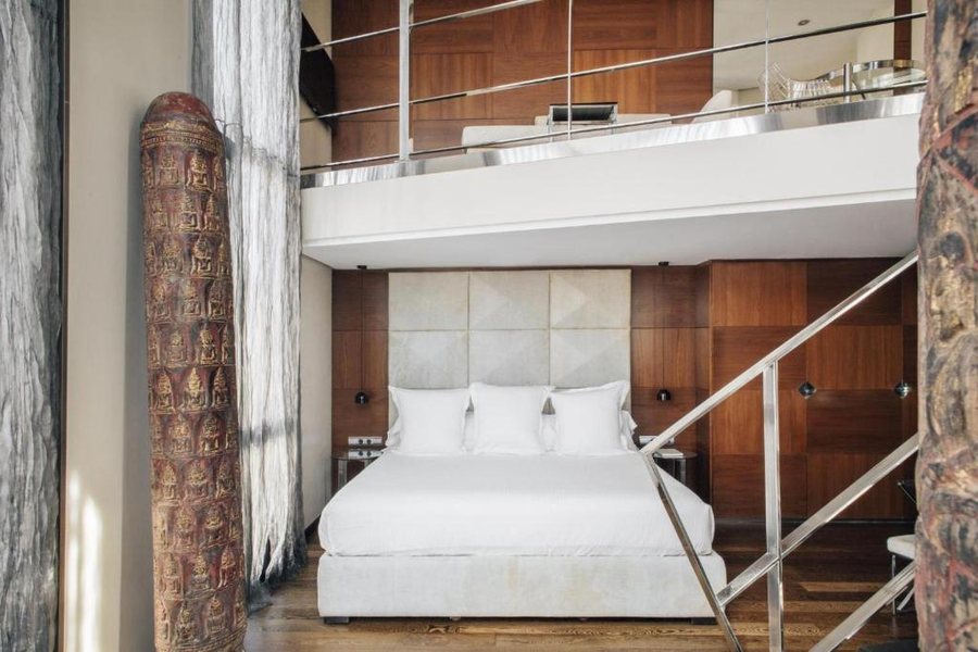 Hotel Urban — Guest room