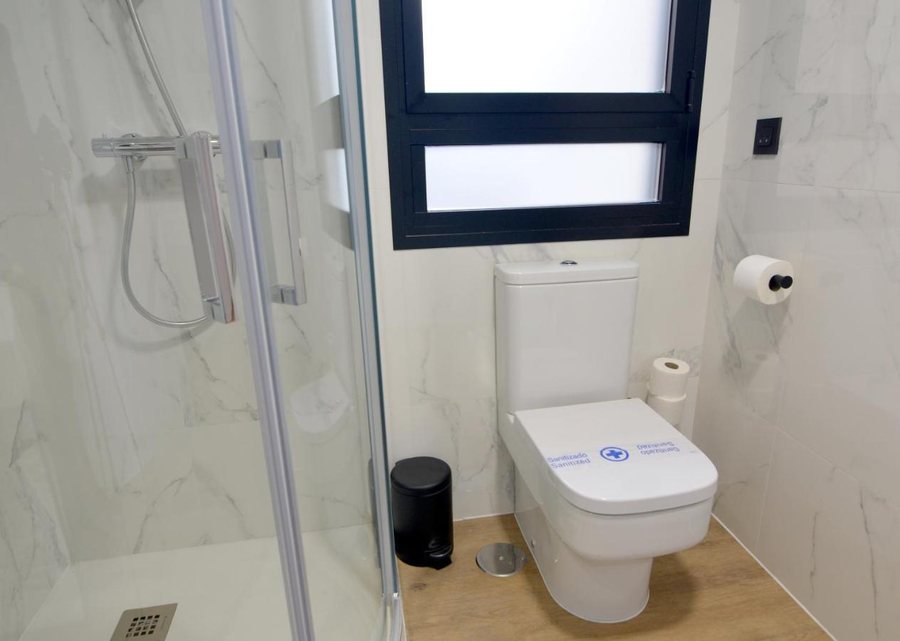 Hotel uVe Marcenado — Bathroom
