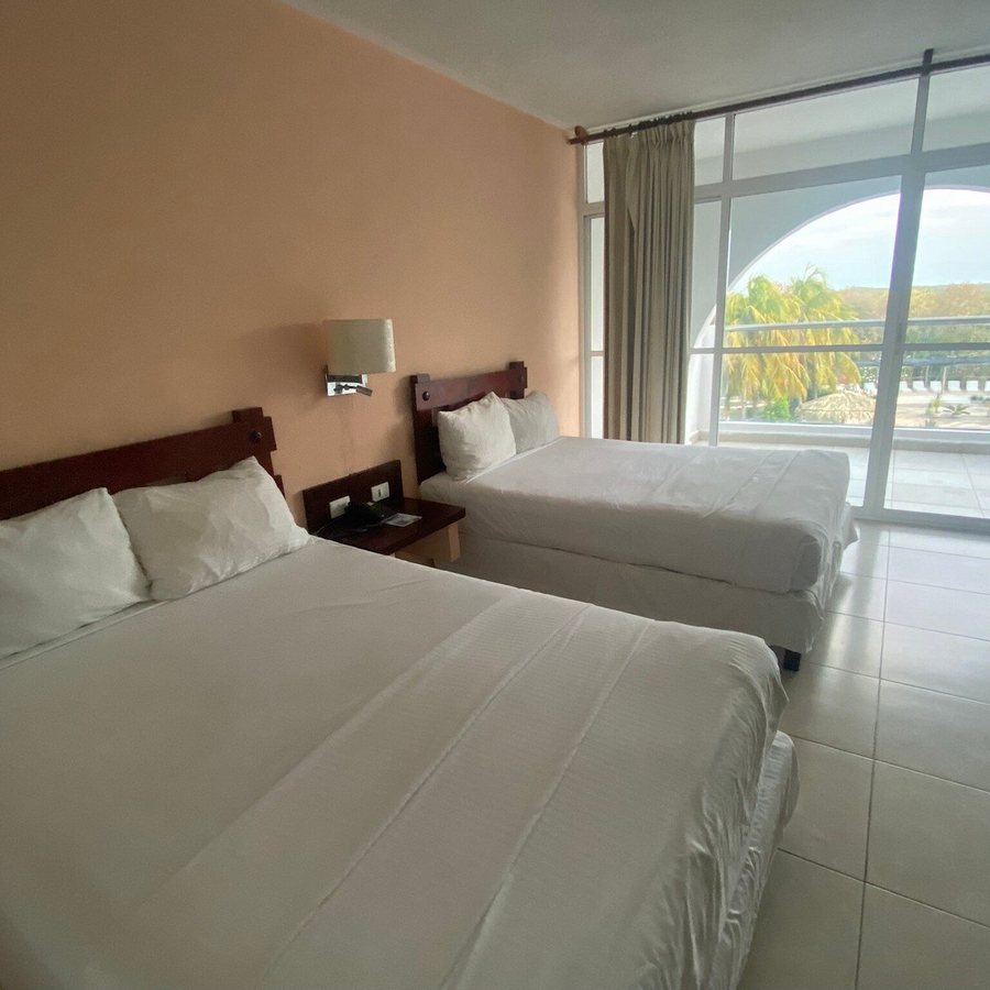 Hotel Uxmal Resort Maya — Guest room