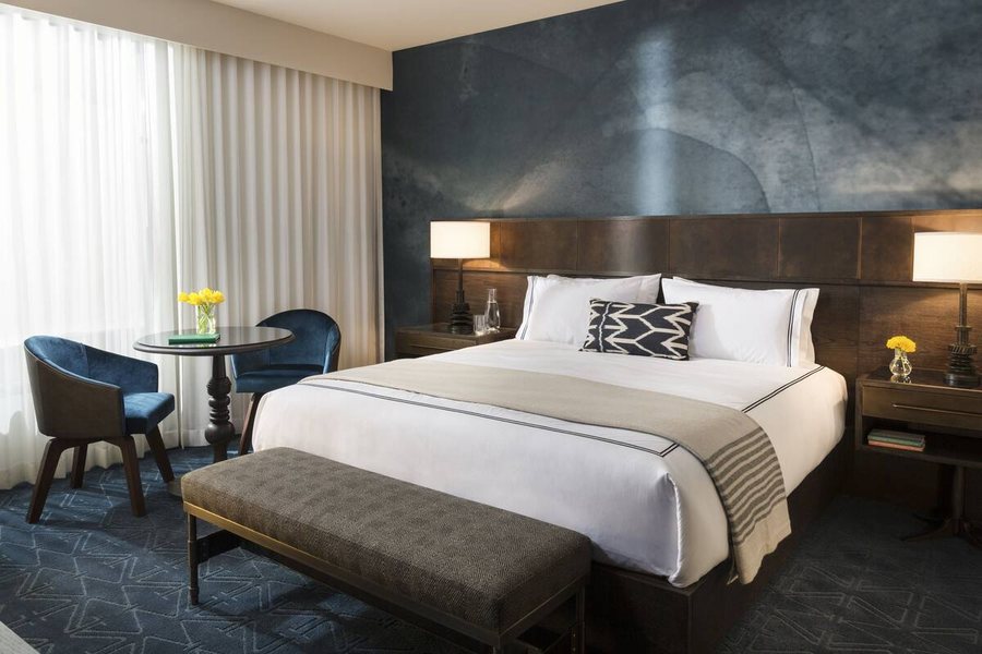 Hotel Van Zandt — Guest room