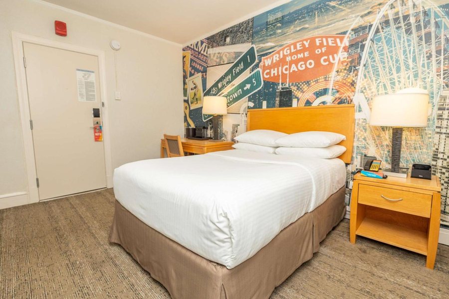 Hotel Versey Chicago Lincoln Park — Guest room