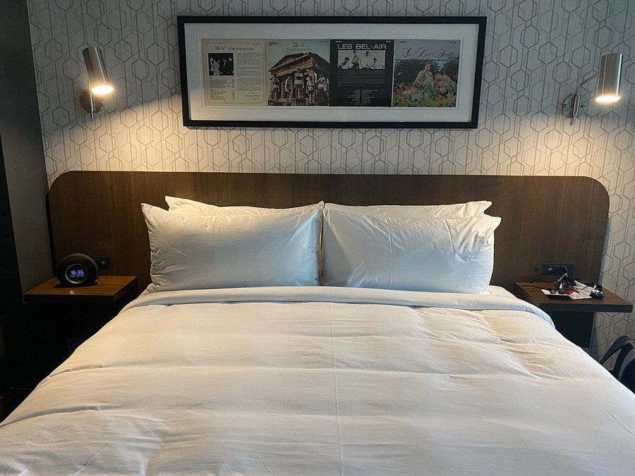 Hotel Verso — Guest room