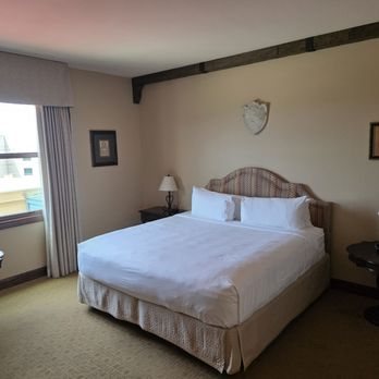 Hotel Viata — Guest room