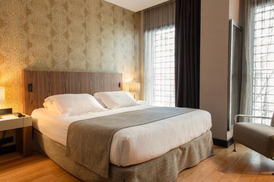 Hotel Villa Emilia Barcelona Catalonia — Guest room