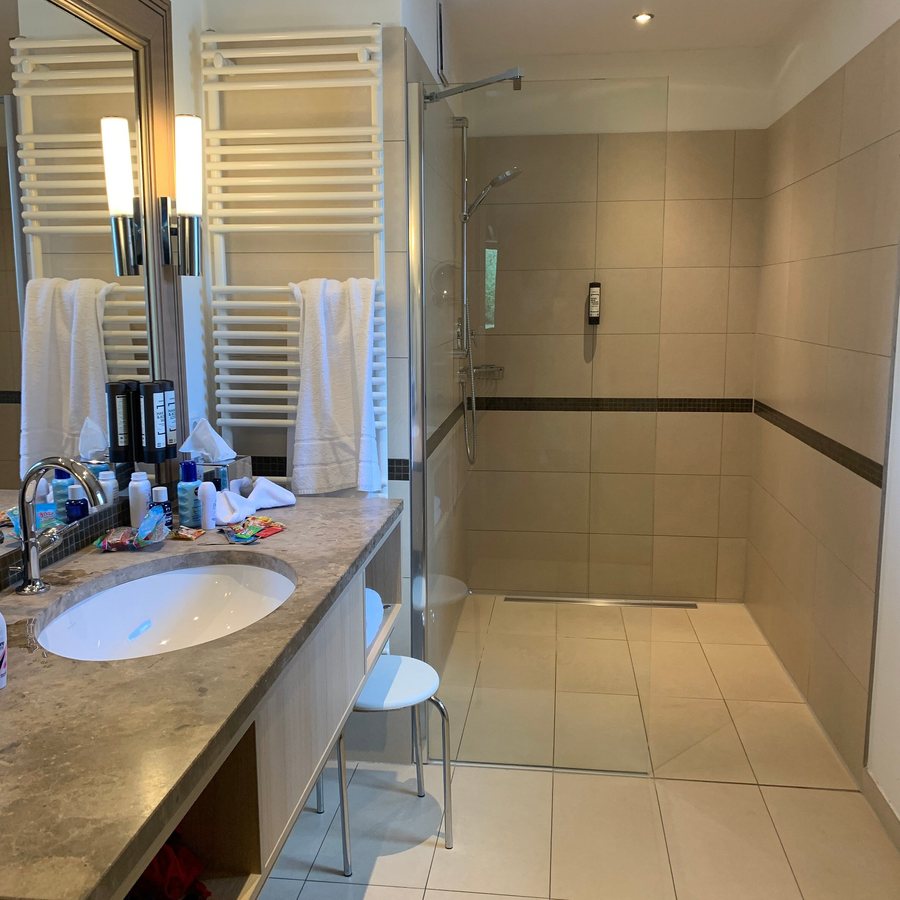 Hotel Villa Ludwig — Bathroom