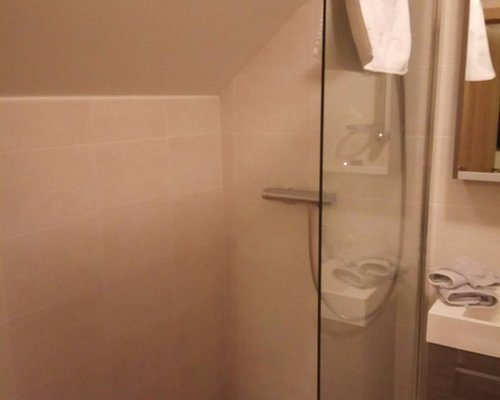 Hotel Villa Monte — Bathroom