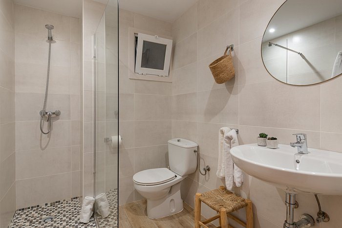 Hotel Villa Real — Bathroom