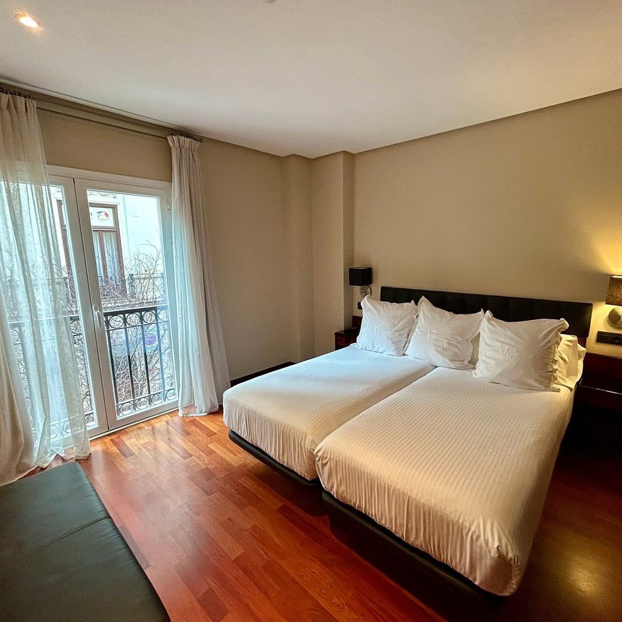 Hotel Villa Real — Guest room