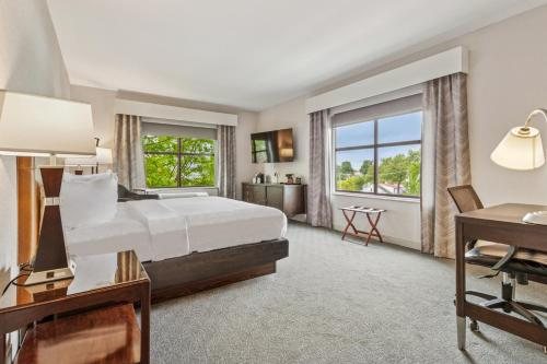 Hotel Warner — Guest room