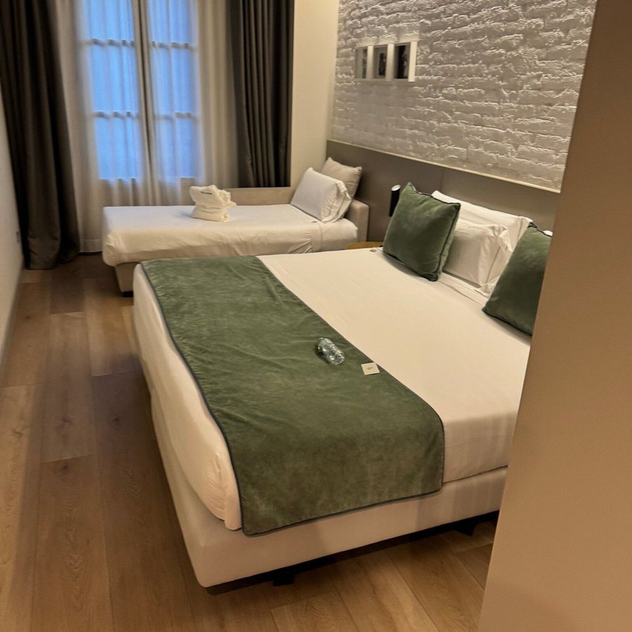 Hotel Well Come Barcelona — Guest room