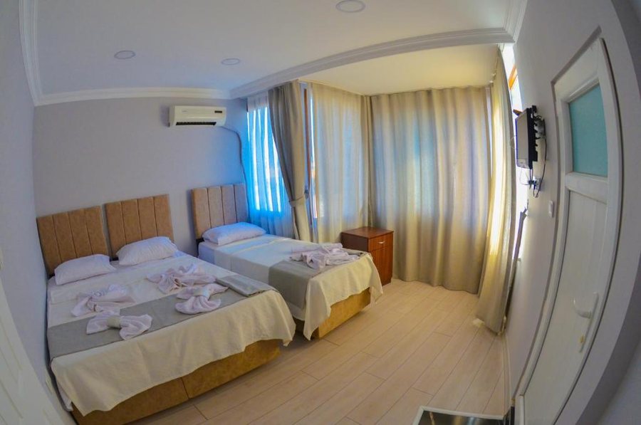 Hotel Yasmin Istanbul — Guest room